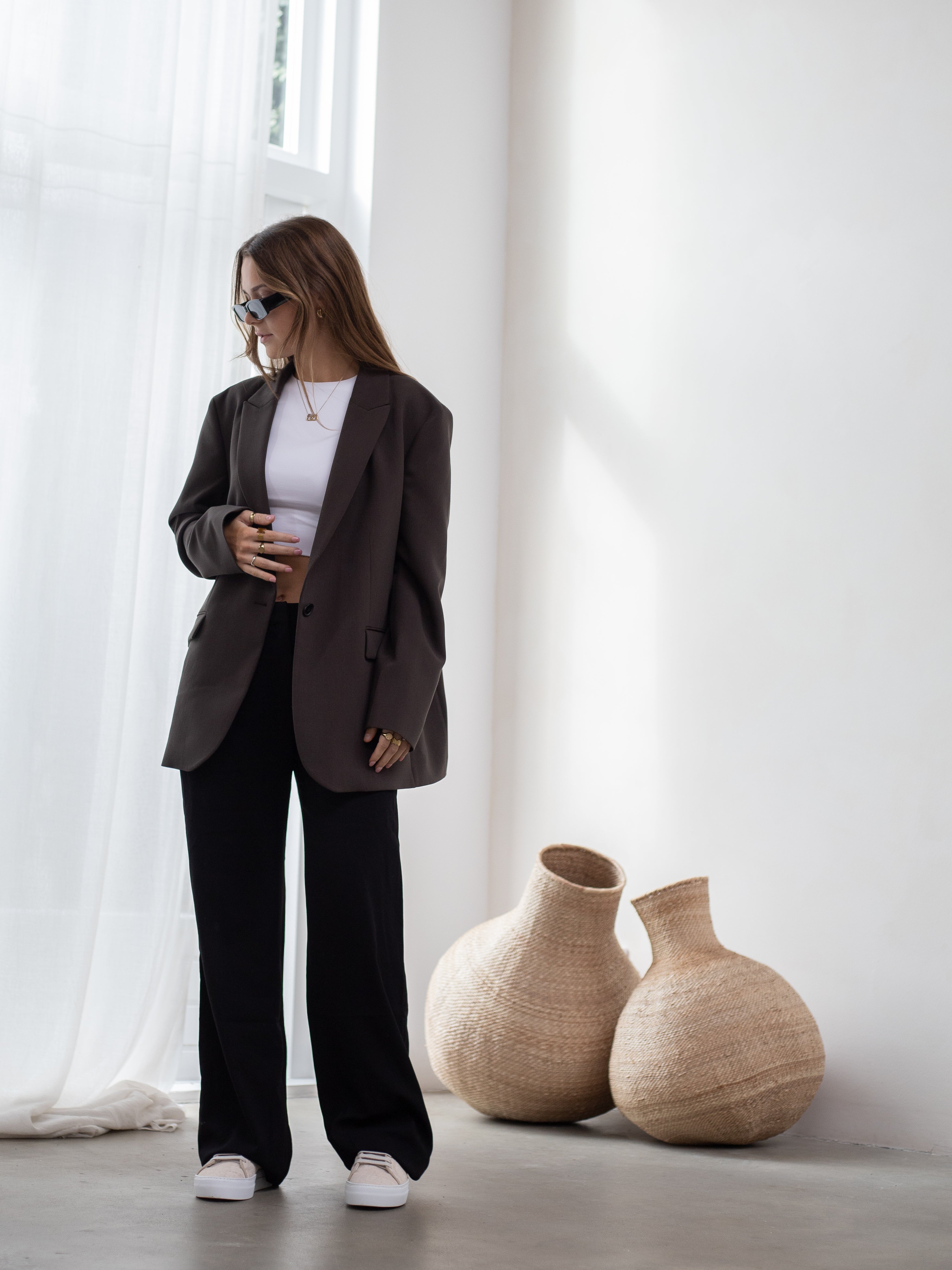 Essential - Marble White