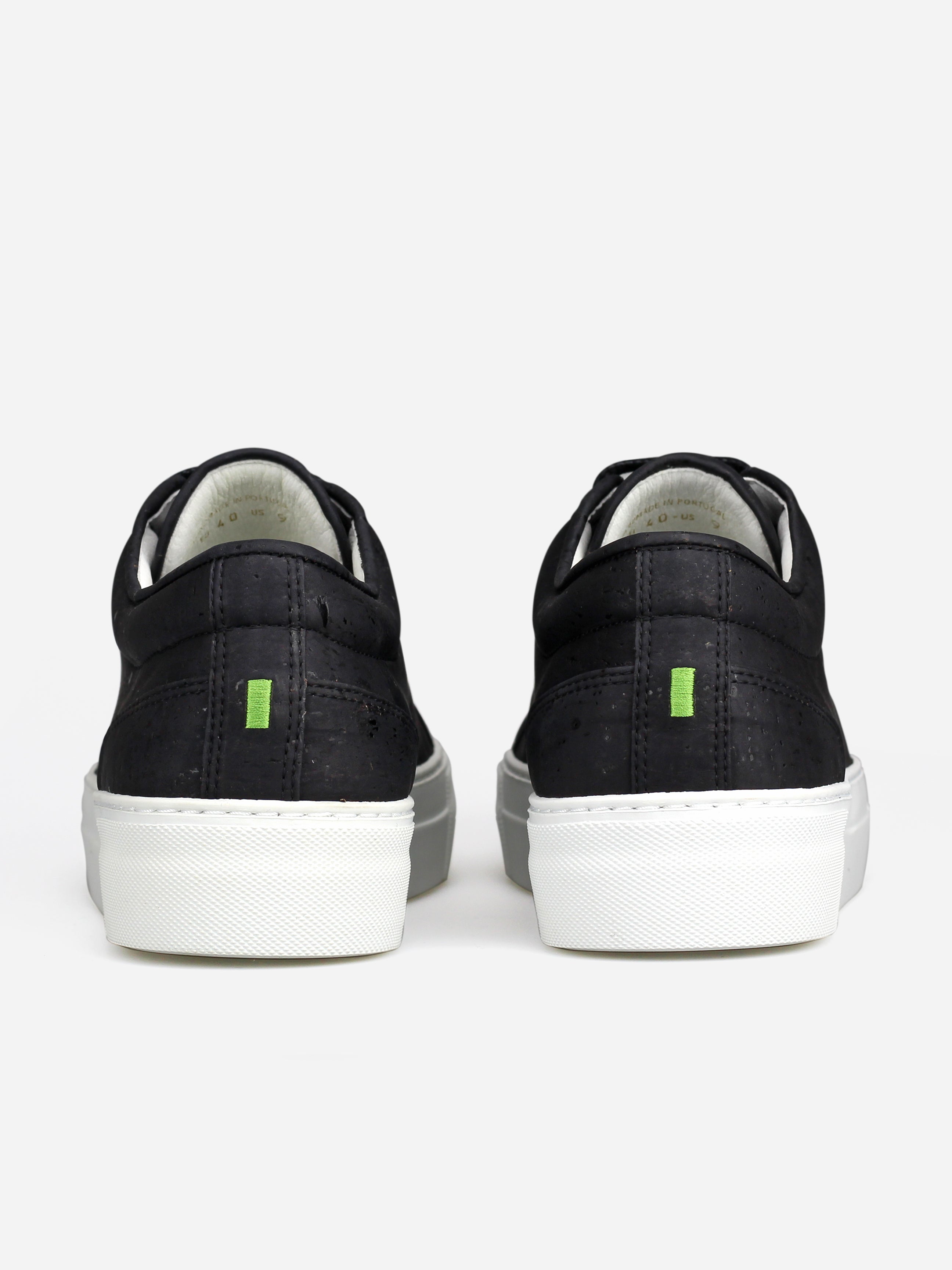 Essential - Onyx Black