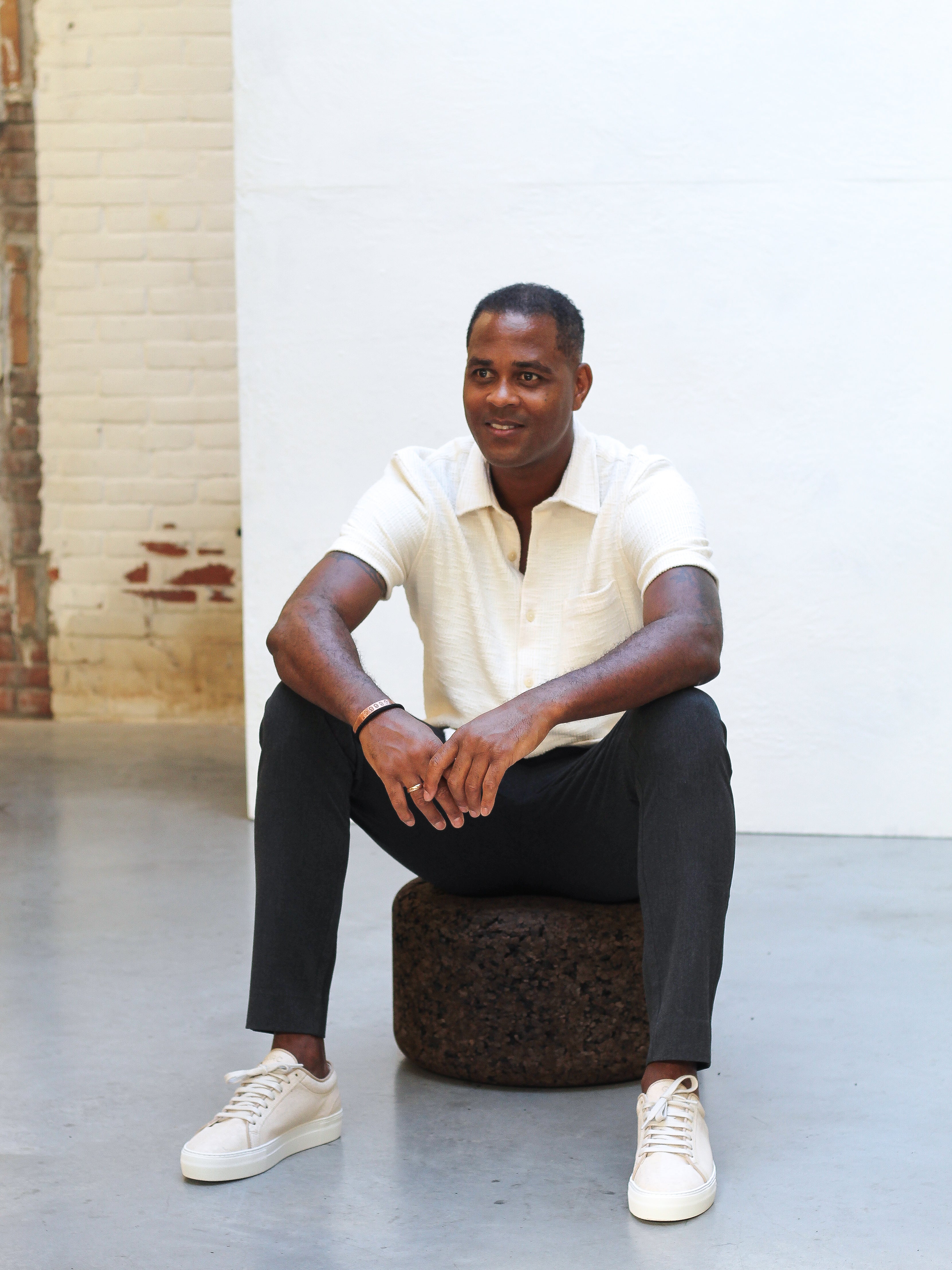 Essential - Marble White