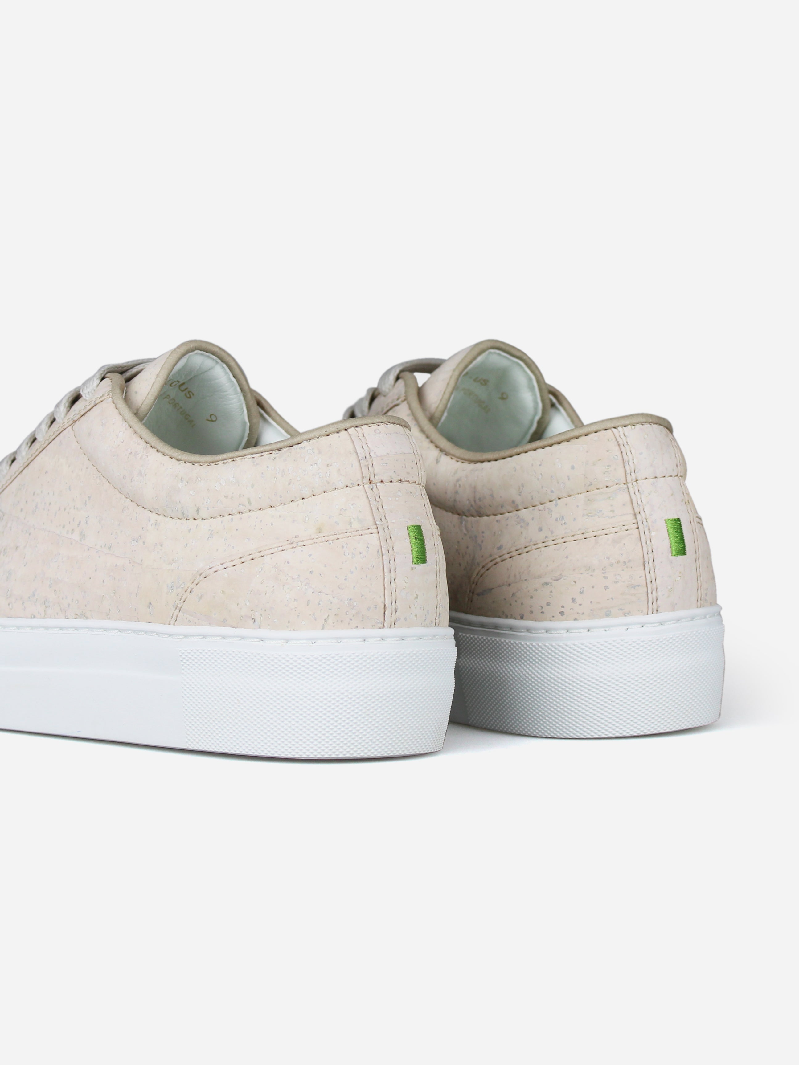 Essential - Marble White